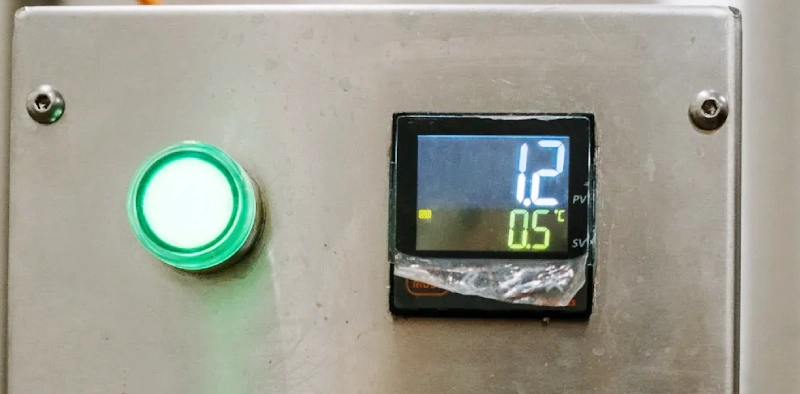 cabinet industrial temperature range