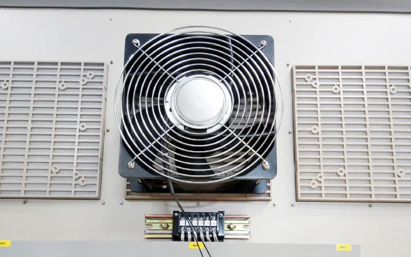 cabinet fan